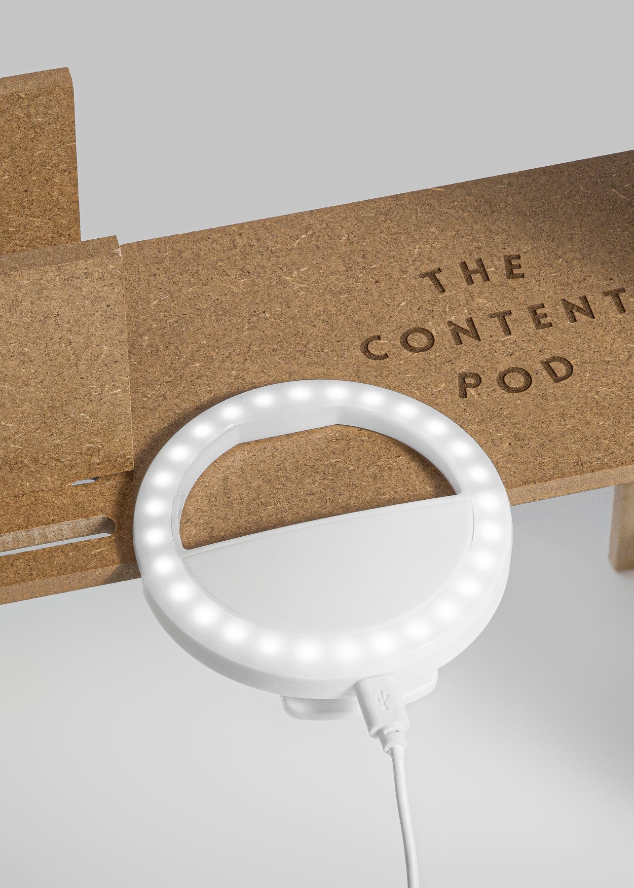 Statyw The Content Pod + lampka LED